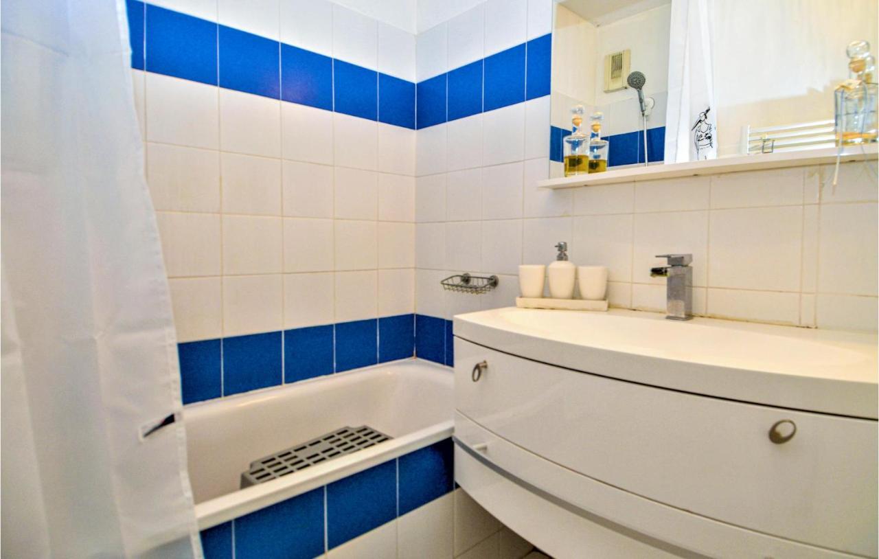 Lovely Apartment In Orange With Kitchen Eksteriør bilde